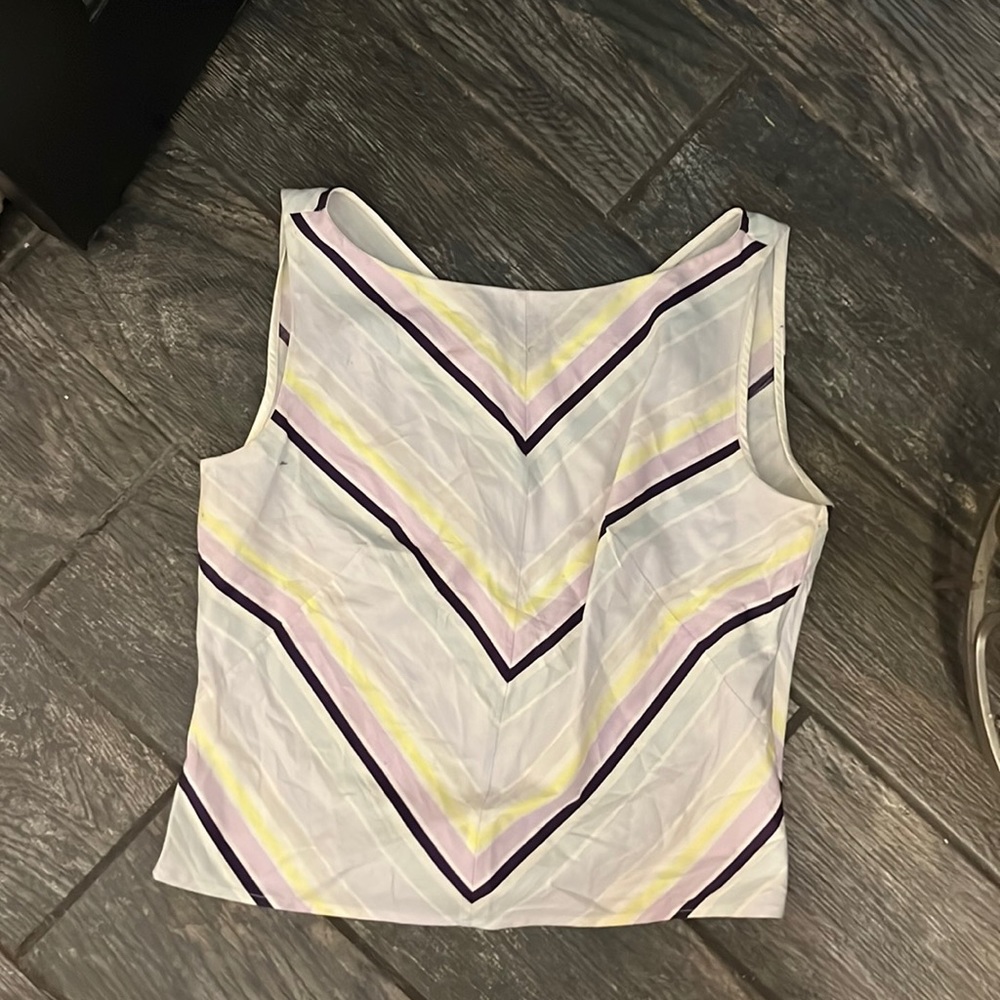 Sleeves stripe top